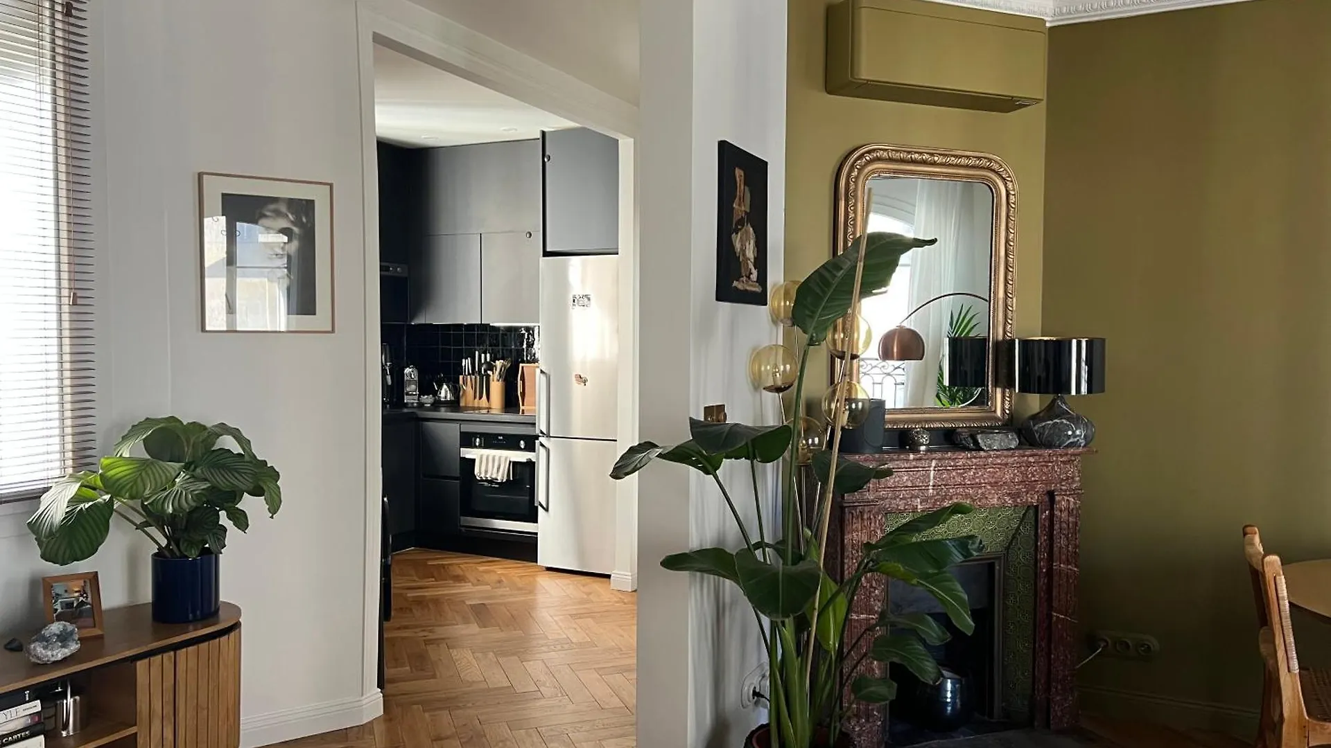 Bel Appartement Paris Montmartre